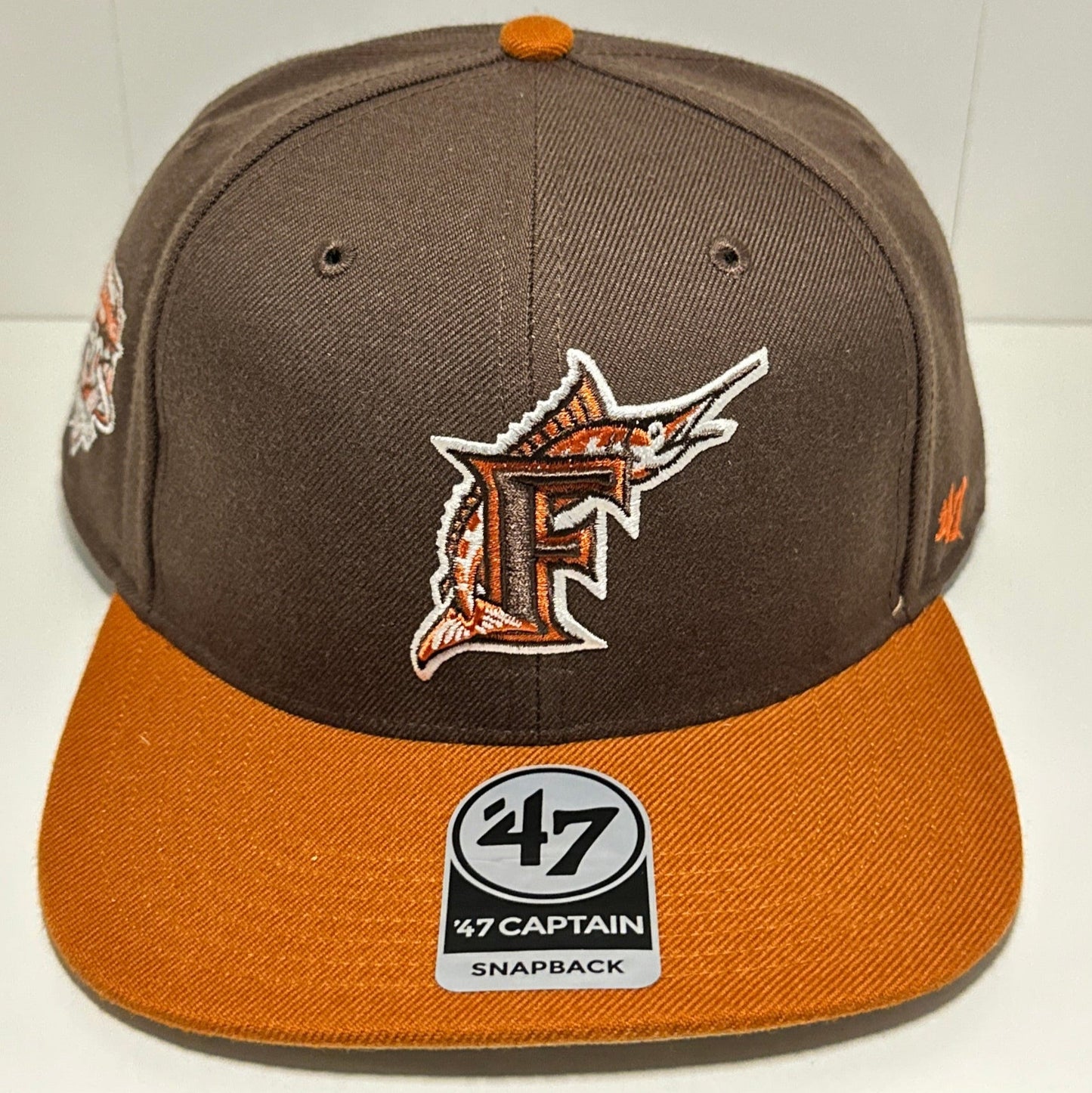 Gorra ’47 Brand Florida Marlins 10th Anniversary Snapback Marrón/Naranja – Edición Retro